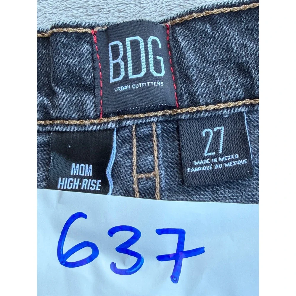 BDG Mom Shorts Women 27 Black High Rise Cuffed Denim Urban Outfitters